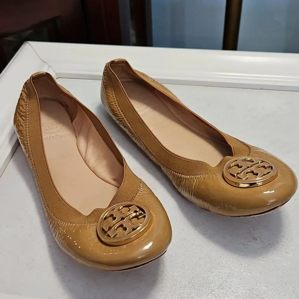 Tory Burch Caroline Patent Leather Tan Ballet Flats Size 6